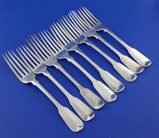 A harlequin set of eight George IV and later silver fiddle pattern table forks, 18.5 oz.